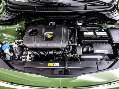 Used 2023 Kia Soul EX image 12