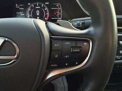 Used 2022 Lexus ES 350 w/ Premium Package image 25