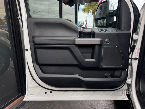 Used 2020 Ford F350 Platinum w/ FX4 Off-Road Package image 10