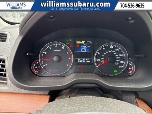 Used 2013 Subaru Outback 2.5i Limited w/ Moonroof Pkg image 12