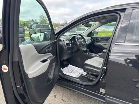 Used 2018 Chevrolet Equinox Premier FWD image 10