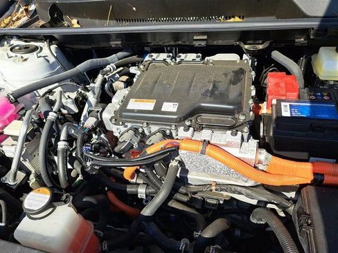 Used 2023 Subaru Solterra AWD image 27