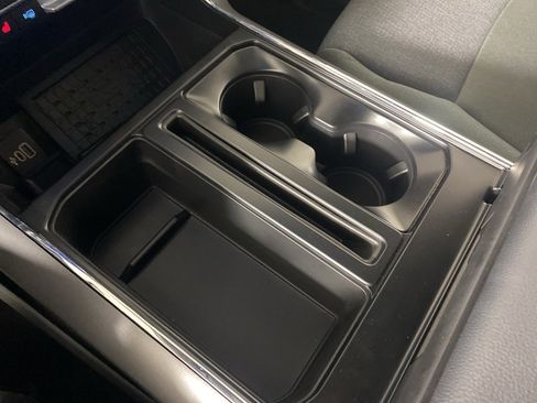 Used 2025 Ford F150 XLT w/ Equipment Group 302A MID image 24