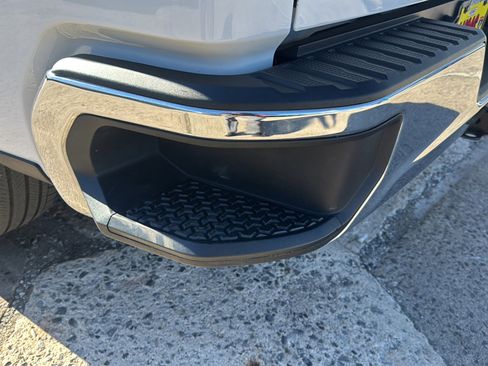 Used 2023 Chevrolet Silverado 1500 LT image 46