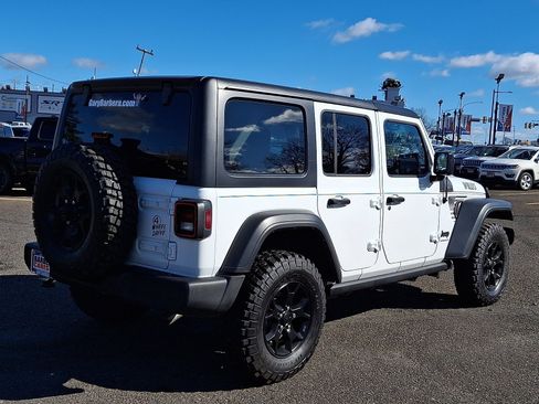 Used 2023 Jeep Wrangler Unlimited Sport AWD/4WD image 6
