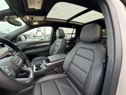 New 2026 GMC Terrain Elevation w/ Elevation Premium Package image 18