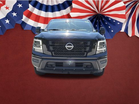 Used 2023 Nissan Titan SV w/ SV Convenience Package AWD/4WD image 30