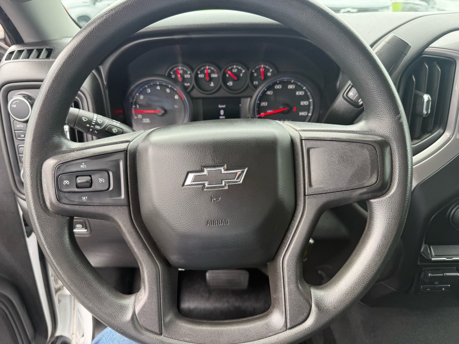 Used 2019 Chevrolet Silverado 1500 Custom Trail Boss w/ Custom Convenience Package AWD/4WD image 18