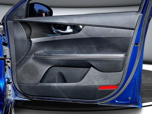 Used 2021 Kia Forte GT image 59