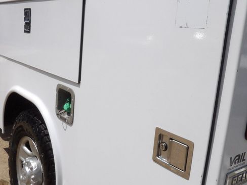 Used 2022 RAM 3500 Tradesman AWD/4WD image 12