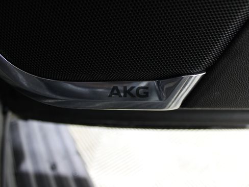 Certified 2024 Cadillac Escalade ESV Sport w/ LPO, ONYX Package image 31