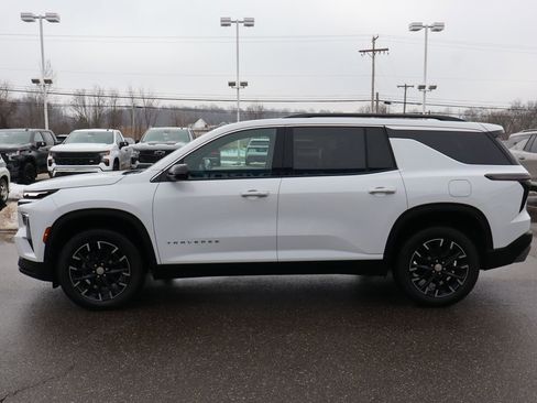 New 2026 Chevrolet Traverse LT w/ Sun and Wheel Package image 27