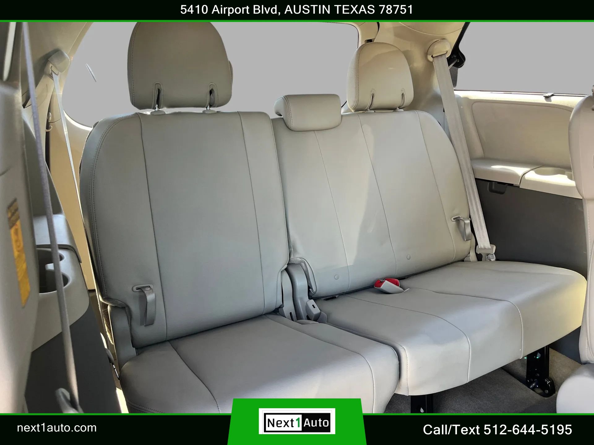 Used 2014 Toyota Sienna XLE w/ Entertainment Package FWD image 37