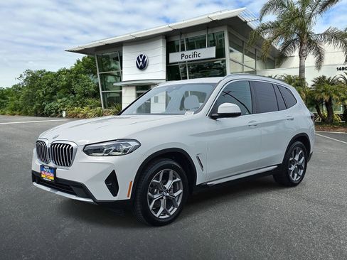 Used 2024 BMW X3 sDrive30i w/ Convenience Package image 1