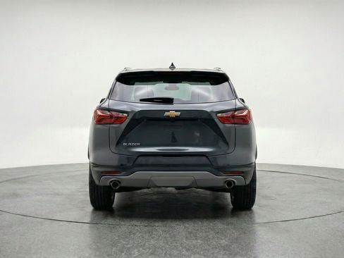 Used 2025 Chevrolet Blazer LT FWD image 7