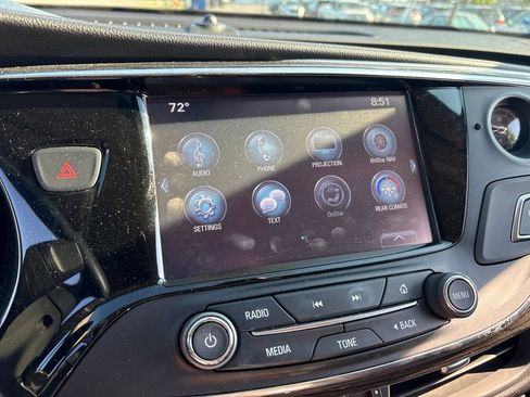 Used 2017 Buick Envision Essence FWD image 22