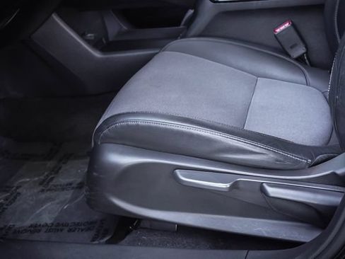 Used 2019 Honda Clarity Plug-In Hybrid image 11