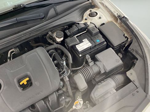 Used 2020 Kia Forte LXS FWD image 20