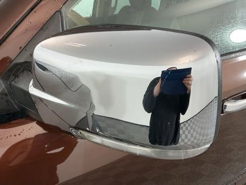 Used 2015 RAM 1500 Laramie Longhorn w/ Convenience Group image 10