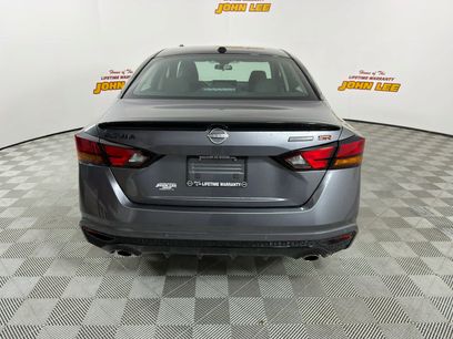 New 2026 Nissan Altima 2.5 SR w/ SR Midnight Edition Package