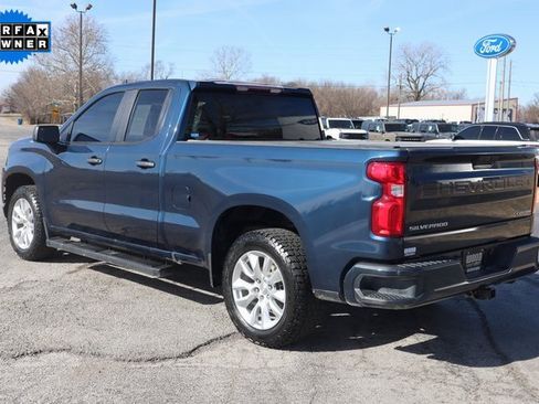 Used 2020 Chevrolet Silverado 1500 Custom w/ Custom Value Package image 14
