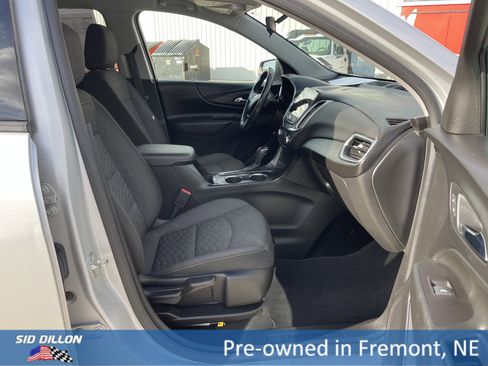Used 2019 Chevrolet Equinox LT image 6