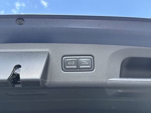 Used 2024 Kia Telluride EX image 13