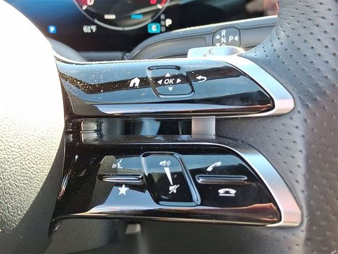 Used 2025 Mercedes-Benz GLA 250 GLA 250 image 23