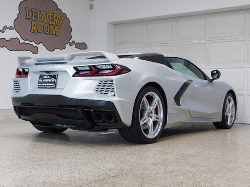 Used 2023 Chevrolet Corvette Stingray Premium Conv w/ 3LT image 7