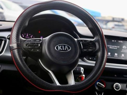 Used 2020 Kia Rio S image 8