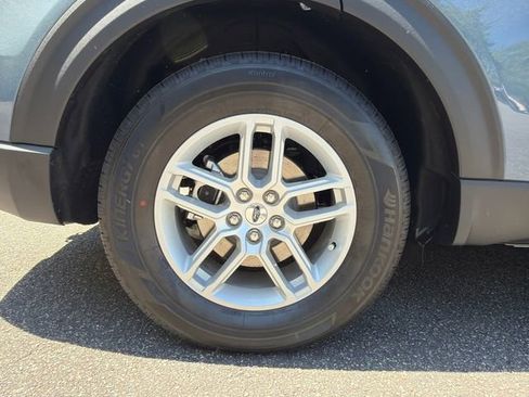 New 2026 Ford Explorer Active image 17