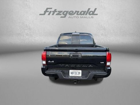 Used 2021 Toyota Tacoma SR AWD/4WD image 6