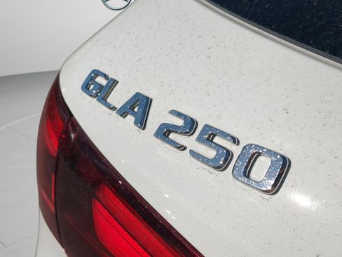 Certified 2026 Mercedes-Benz GLA 250 image 7