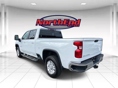 Used 2024 Chevrolet Silverado 2500 LT image 5