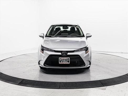 Certified 2024 Toyota Corolla LE image 2