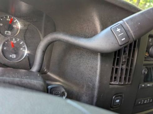 Used 2022 Chevrolet Express 2500 RWD 2500 Regular Wheelbase WT w/ Driver Convenience Package image 28