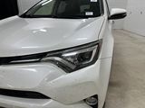 Used 2016 Toyota RAV4 Limited image 6