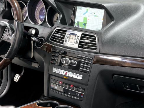 Used 2014 Mercedes-Benz E 550 Cabriolet image 38