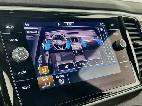 Used 2023 Volkswagen Atlas Cross Sport SE FWD image 15