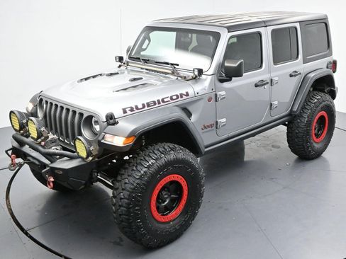 Used 2020 Jeep Wrangler Unlimited Rubicon AWD/4WD image 35