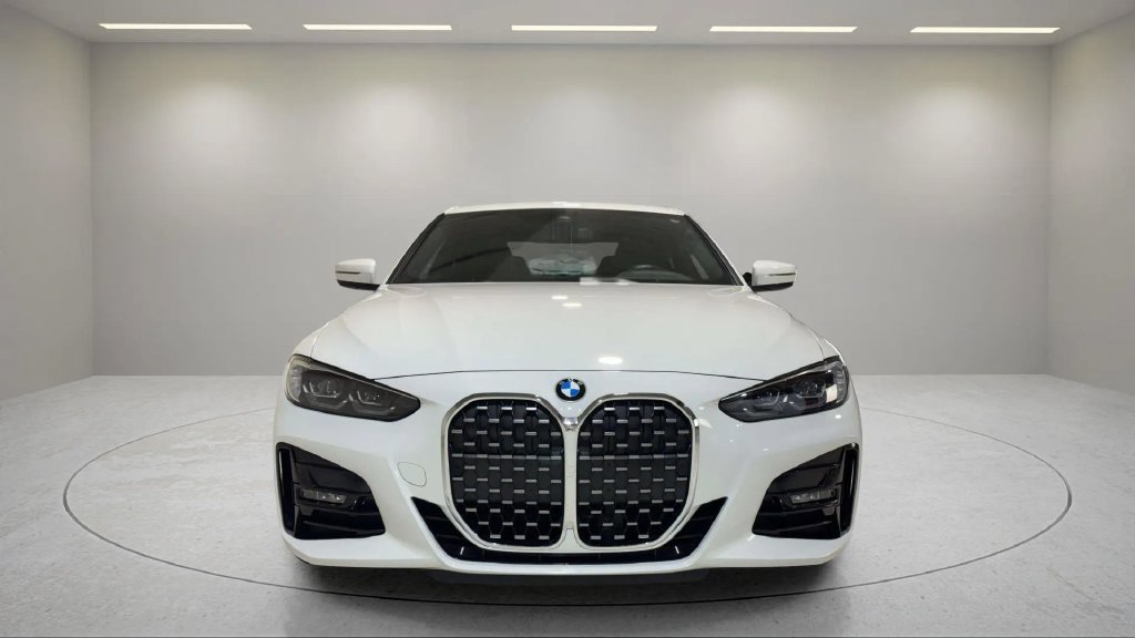 Used 2023 BMW 430i xDrive Coupe w/ M Sport Package AWD/4WD image 21