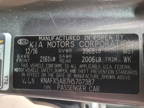 Used 2017 Kia Forte EX FWD image 33