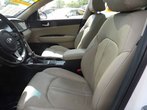 Used 2016 Kia Optima EX w/ Premium Package FWD image 8