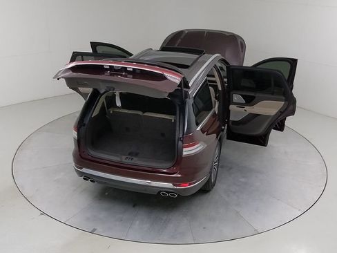 Used 2020 Lincoln Aviator Reserve w/ Equipment Group 201A AWD/4WD image 54