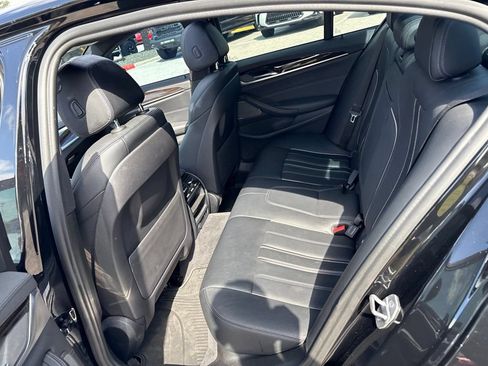 Used 2020 BMW 530i w/ Premium Package RWD image 20