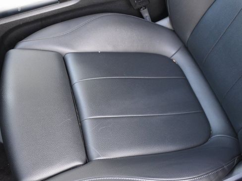 Used 2022 Mercedes-Benz GLA 250 4MATIC image 12