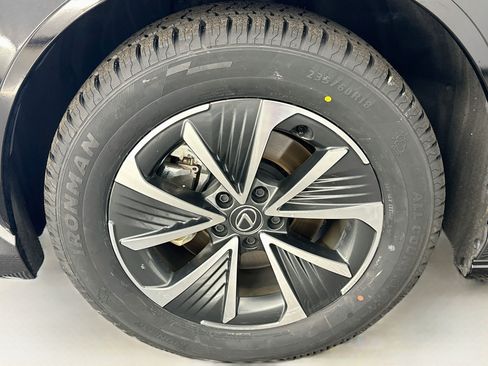 Used 2023 Lexus RZ 450e Premium w/ Technology Package AWD/4WD image 11