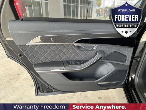 Used 2024 Audi S8 AWD/4WD image 28