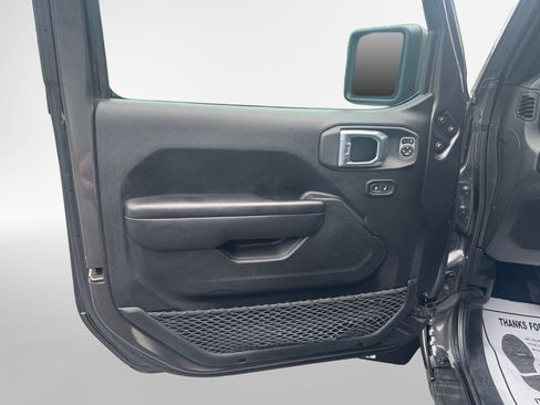 Used 2021 Jeep Gladiator Sport AWD/4WD image 14