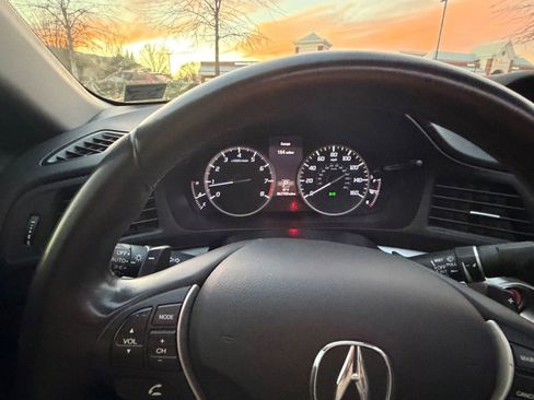 Used 2019 Acura ILX image 10